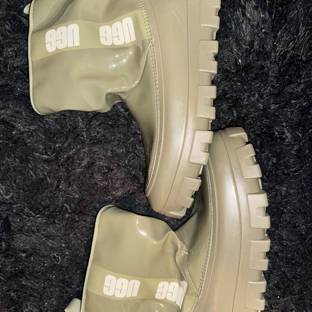 UGG Khaki Suede Boots